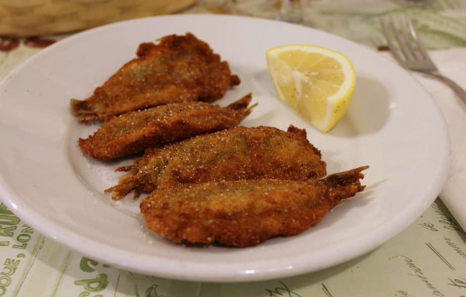 8.	Fried Sardines