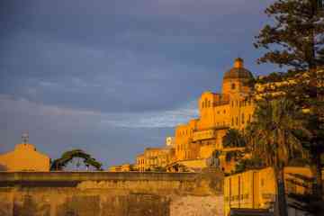 Walking Tour of Cagliari and the Giants of Mont’e Prama