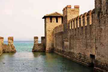 Half Day tour to Sirmione from Verona for small groups