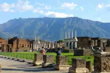 Full Day Tour to Pompeii and the Vesuvius from Sorrento
